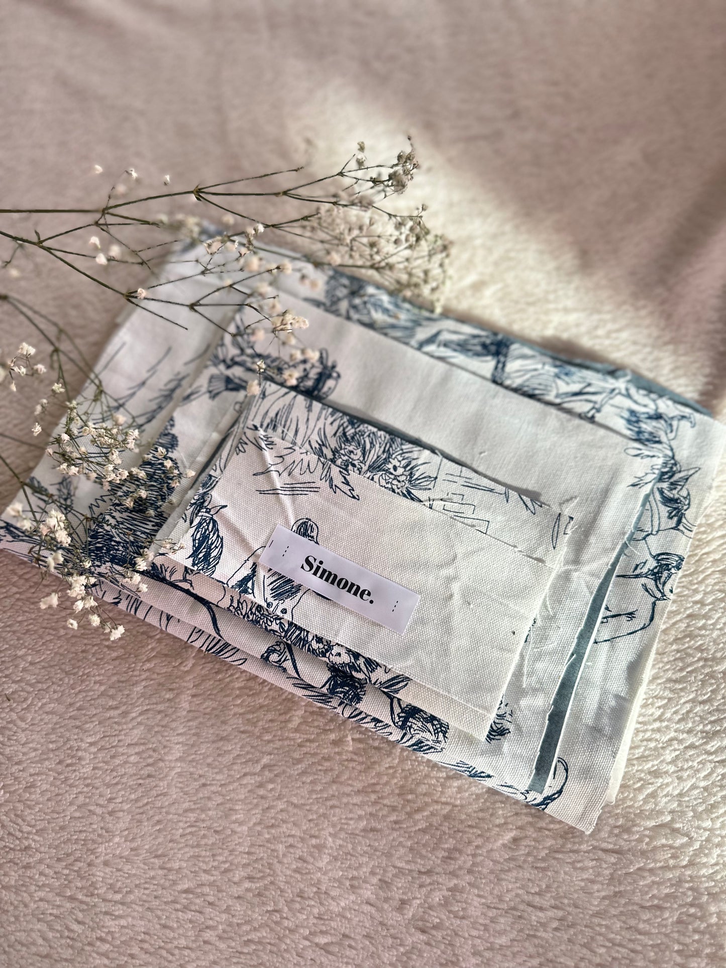 Trousse Matelassée "Jouy Marine"